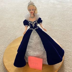 1999 Holiday Barbie doll no box